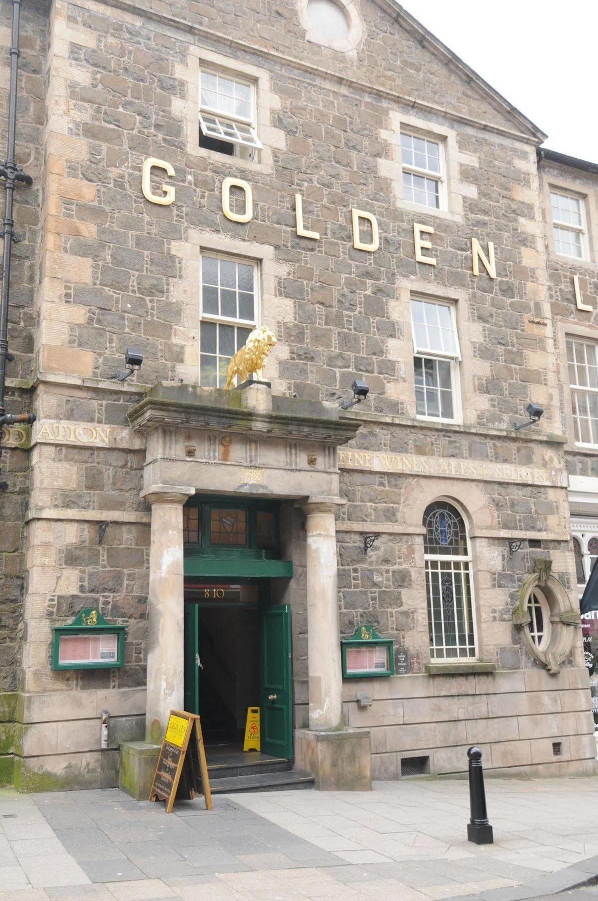 סטירלינג Golden Lion Hotel מראה חיצוני תמונה